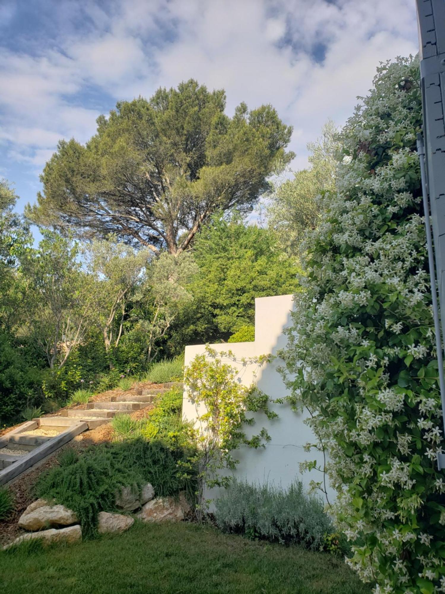 לינה וארוחת בוקר Éguilles La Bastide D'Alix מראה חיצוני תמונה